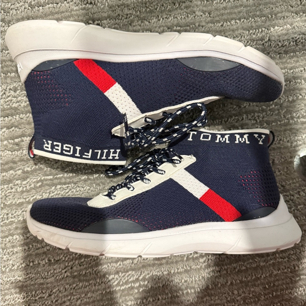Tommy Hilfiger